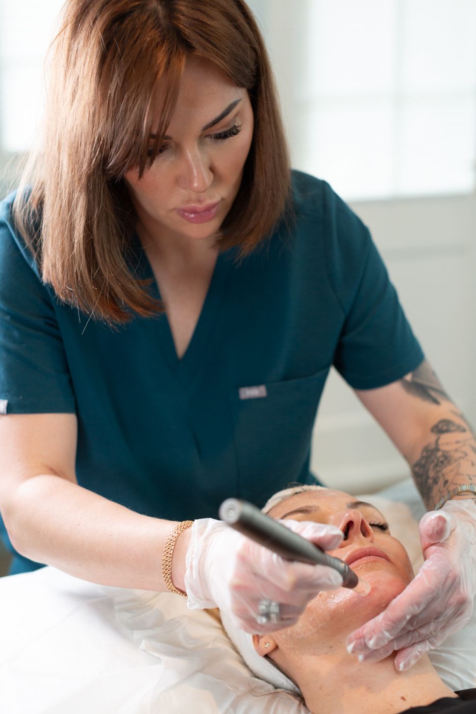 Skin boosters and eyes at Idunn Rejuvenation